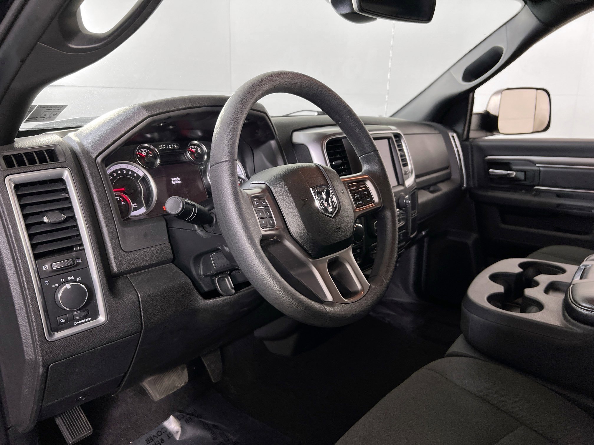 Used 2023 RAM 1500 Classic Warlock w/ Trailer & Traction Group image 9