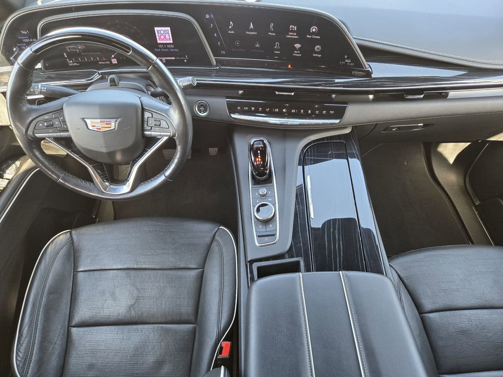 Certified 2024 Cadillac Escalade Sport AWD/4WD image 16