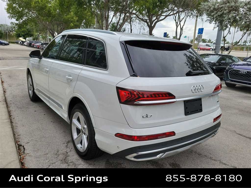 Used 2022 Audi Q7 2.0T Premium w/ Convenience Package image 6