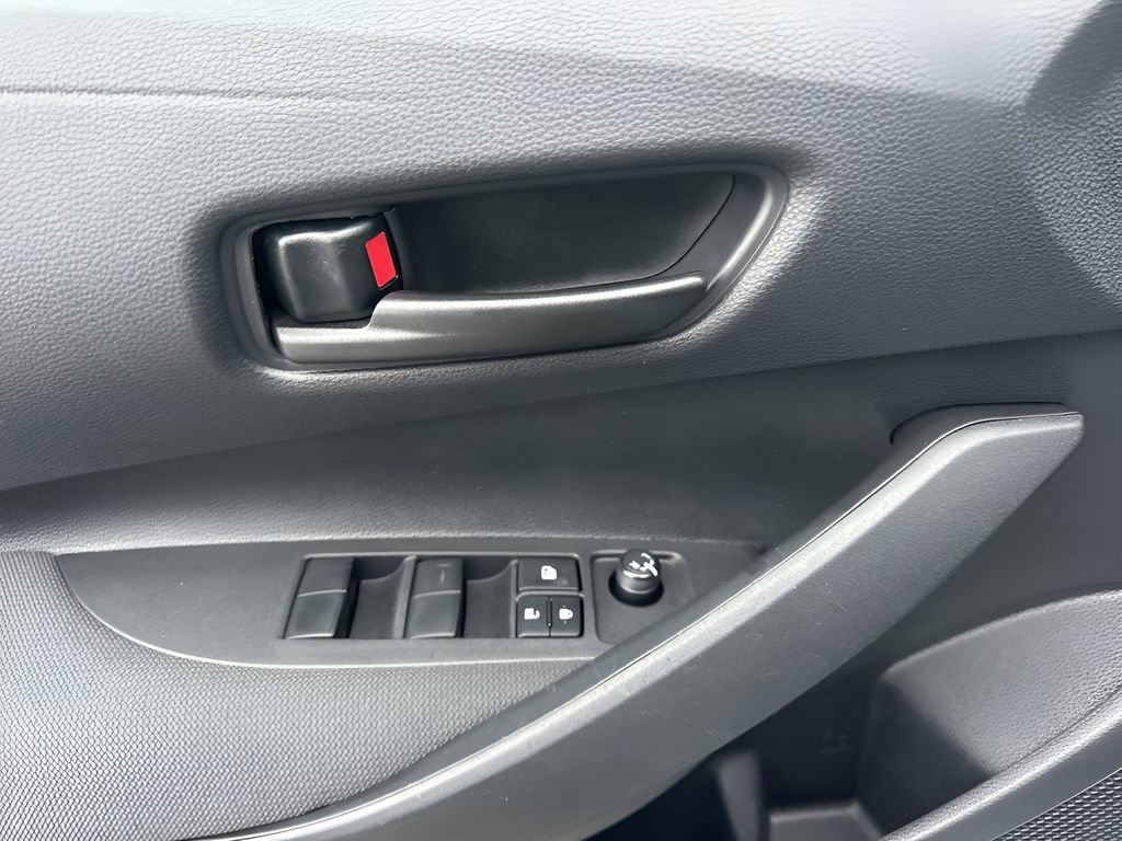 Used 2025 Toyota Corolla LE image 21