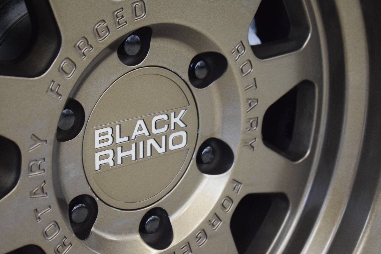 Used 2017 Toyota Tacoma TRD Off-Road image 19