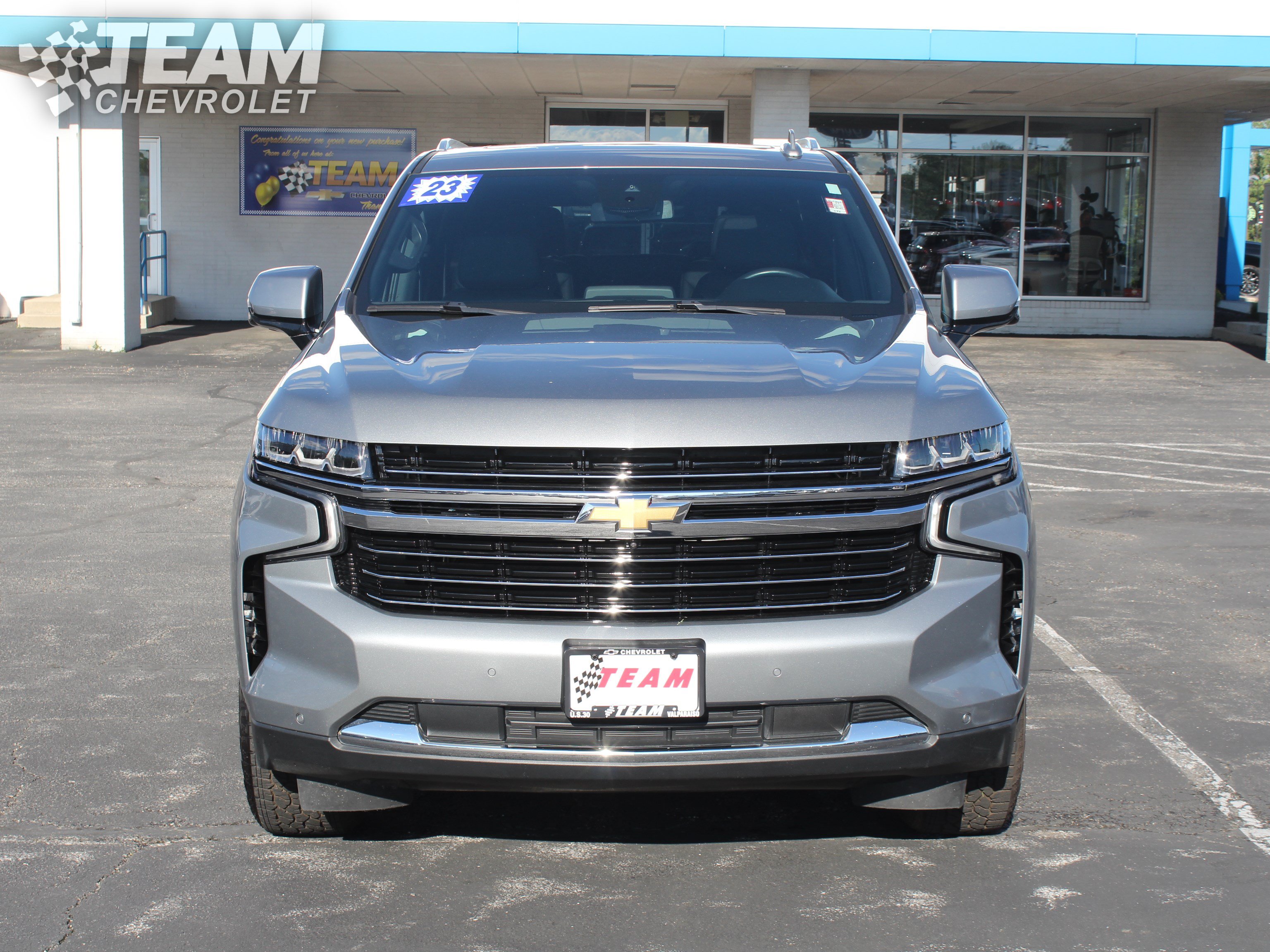 Certified 2023 Chevrolet Tahoe LT w/ Luxury Package AWD/4WD image 9