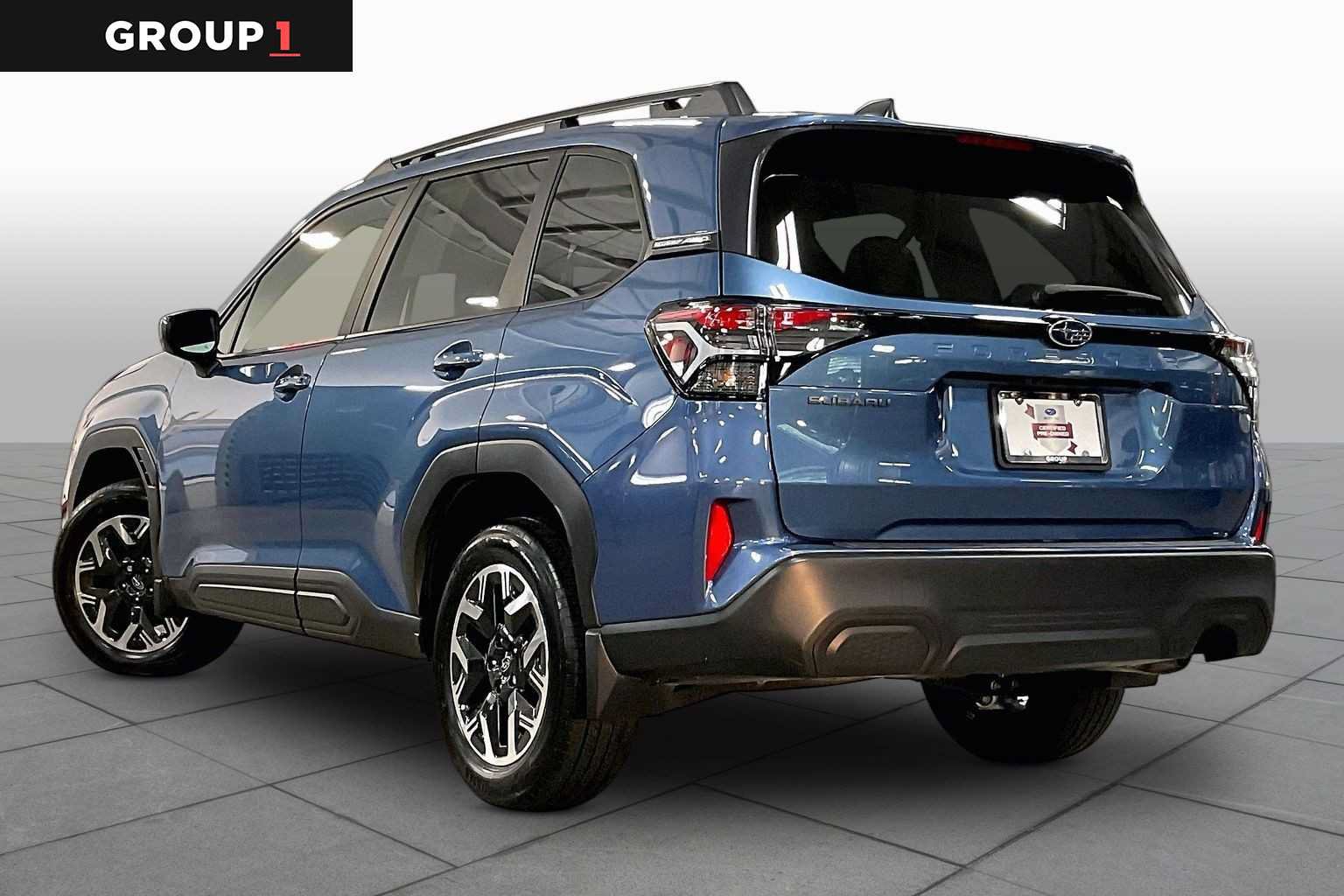 Certified 2025 Subaru Forester Premium AWD/4WD image 12