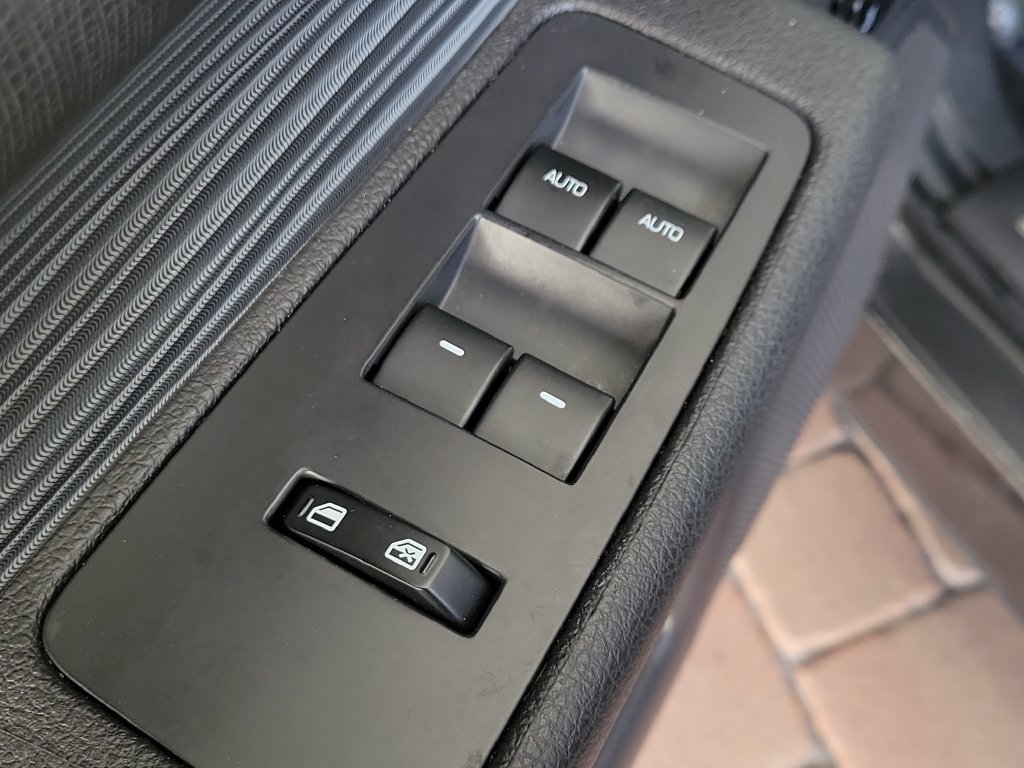 Used 2019 Ford Flex Limited w/ Equipment Group 301A FWD image 22
