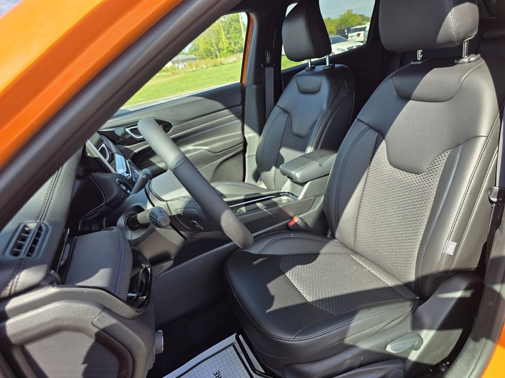 New 2026 Jeep Compass Latitude image 15