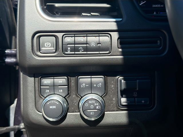 Used 2024 GMC Yukon AT4 w/ Max Trailering Package AWD/4WD image 38