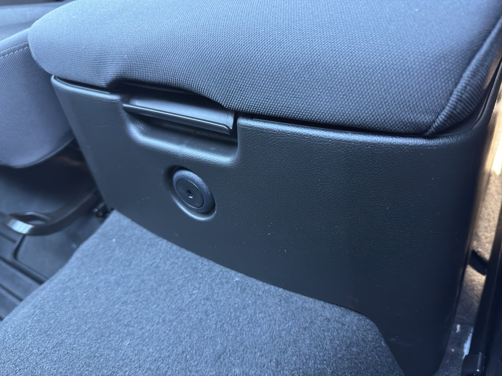 New 2026 GMC Sierra 1500 Elevation image 34