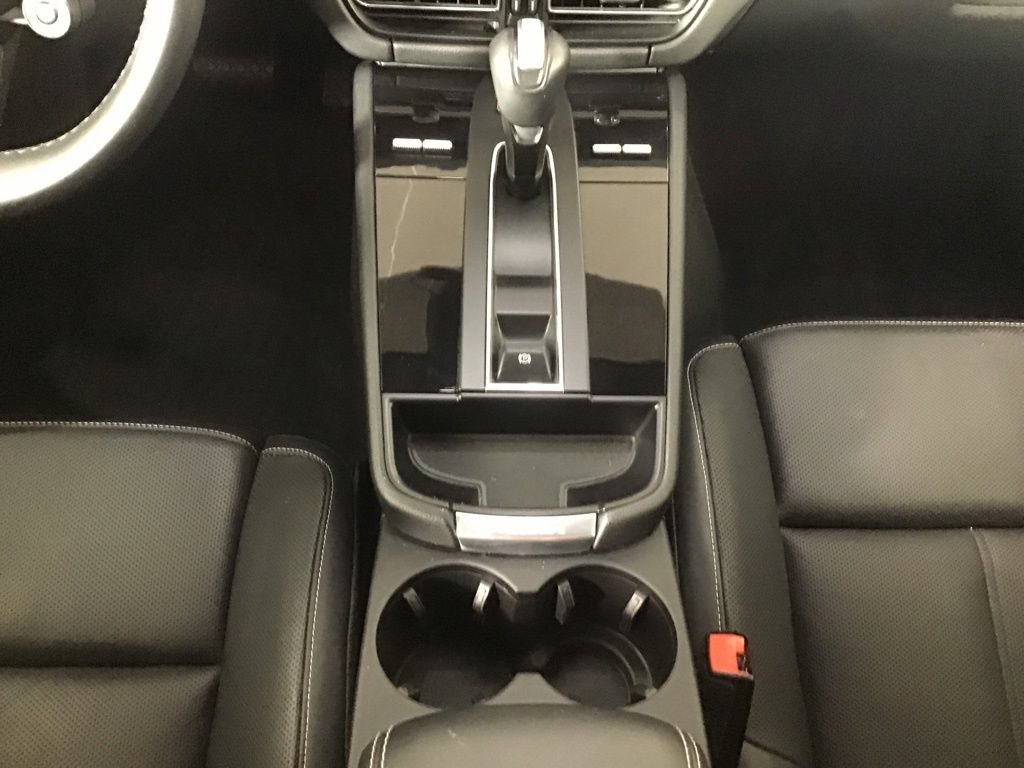 Certified 2023 Porsche Macan GTS w/ Premium Package Plus AWD/4WD image 25