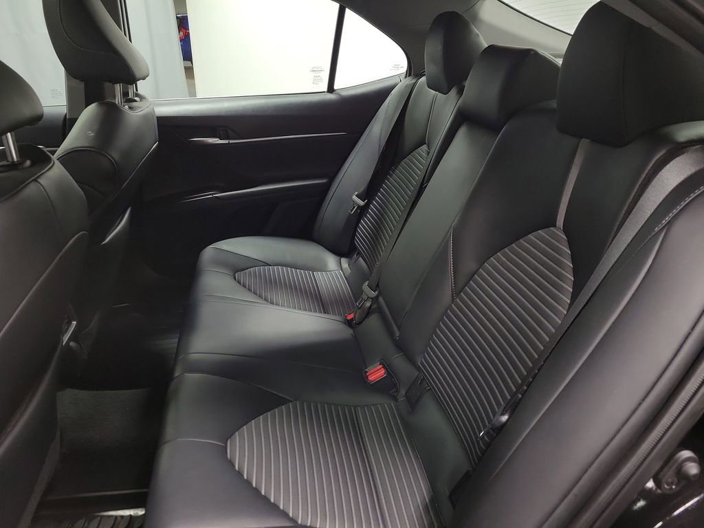 Used 2023 Toyota Camry SE w/ Cold Weather Package FWD image 20