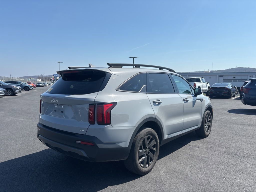 Used 2023 Kia Sorento S w/ Panoramic Sunroof Package video 2