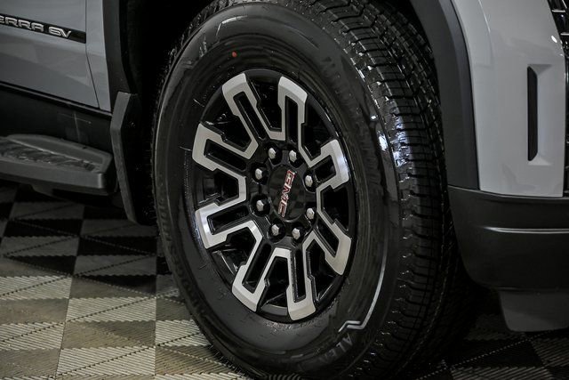 New 2026 GMC Sierra EV Elevation video 3