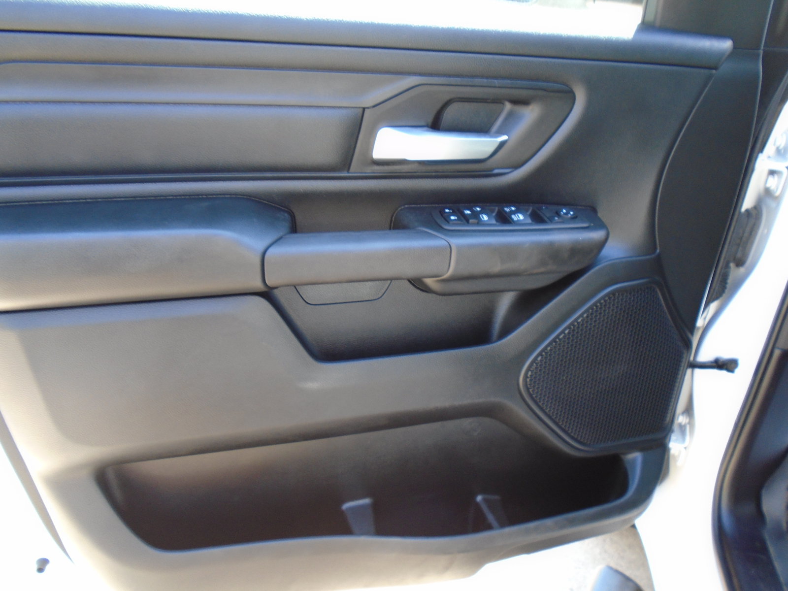 Used 2022 RAM 1500 Tradesman w/ Level 1 Safety Group AWD/4WD image 20