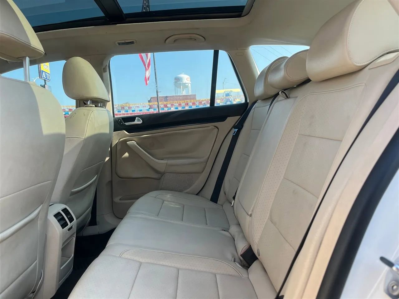 Used 2013 Volkswagen Jetta SE image 7