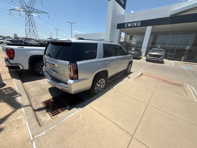 Used 2017 GMC Yukon Denali AWD/4WD image 4