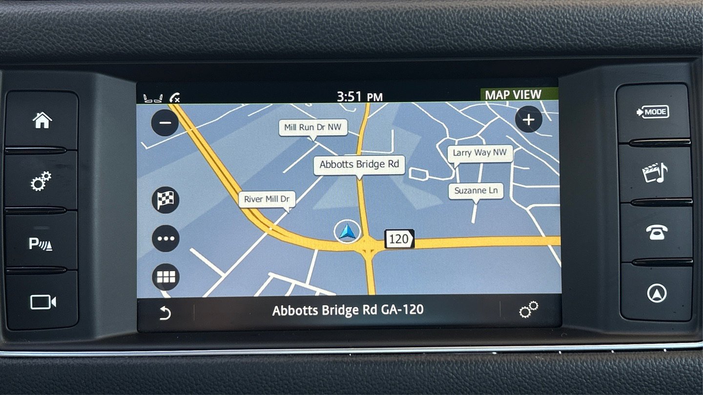 Used 2016 Jaguar XF R-Sport image 12