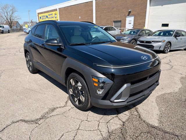 Used 2024 Hyundai Kona SEL image 11