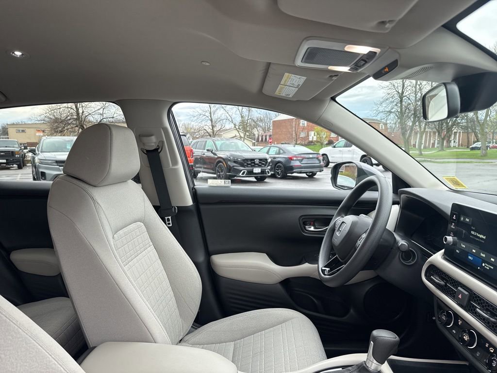 Certified 2026 Honda HR-V LX image 16