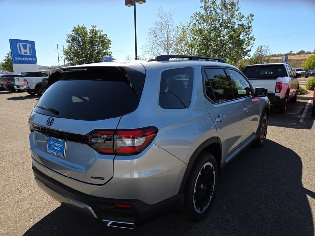 New 2026 Honda Pilot image 3