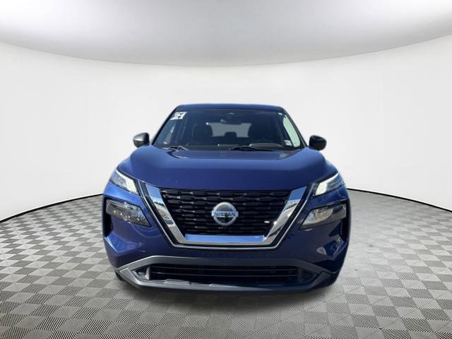 Used 2021 Nissan Rogue S image 2