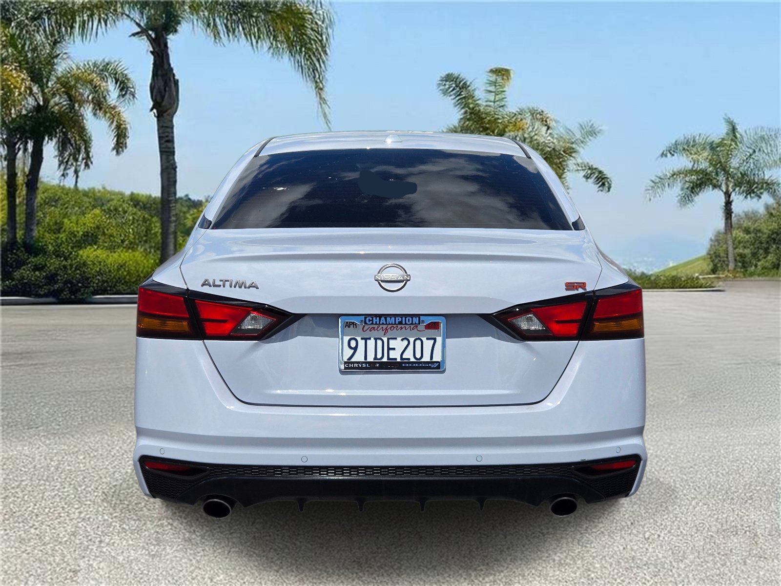Used 2025 Nissan Altima 2.5 SR FWD image 5