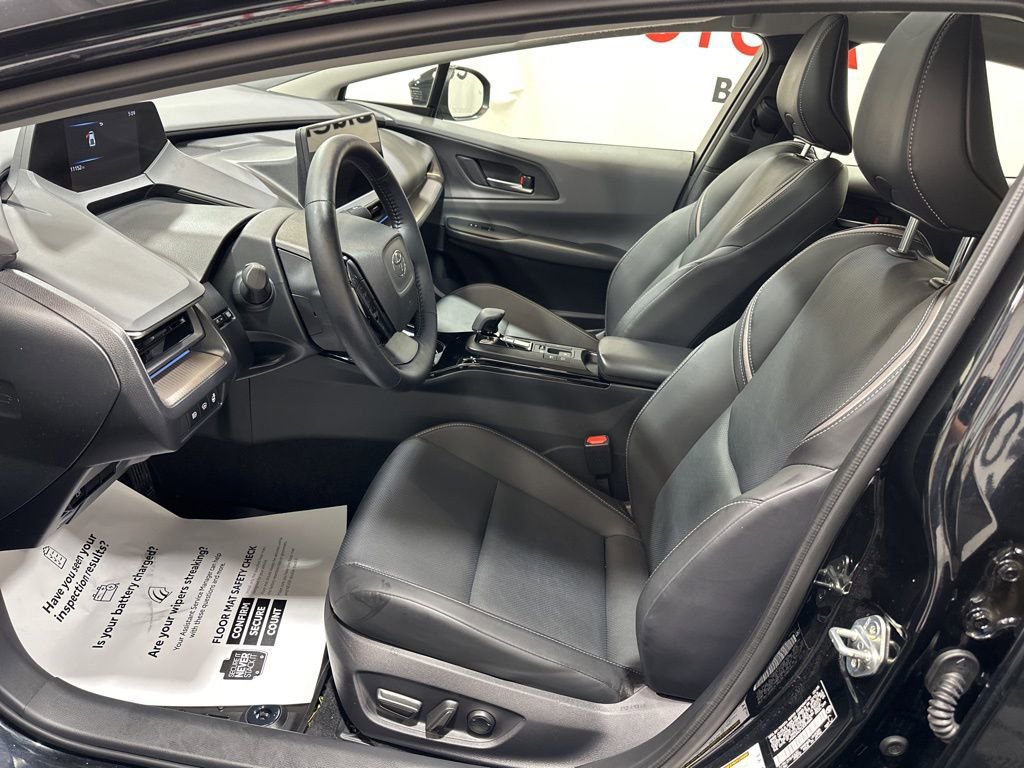 Used 2025 Toyota Prius Limited image 25