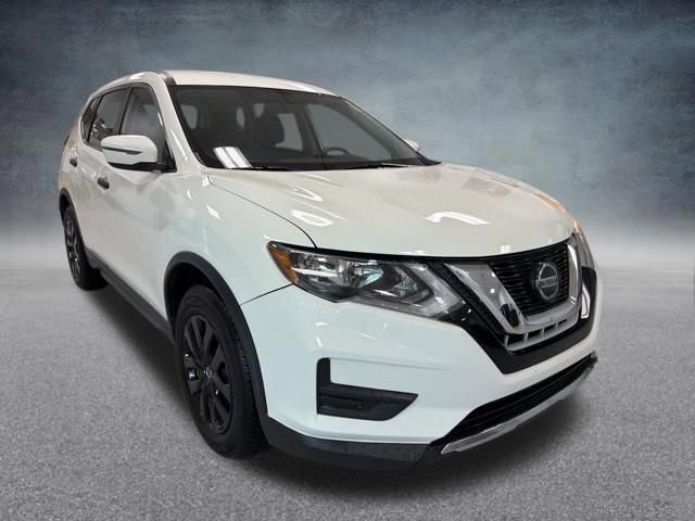 Used 2018 Nissan Rogue S image 4