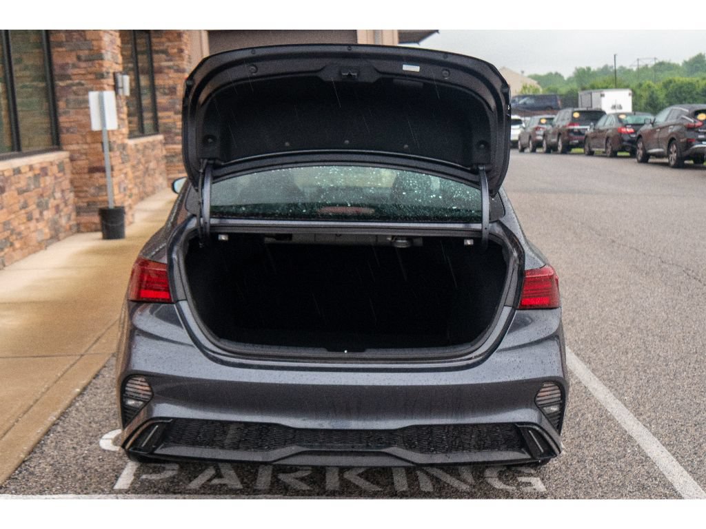 Used 2023 Kia Forte GT-Line w/ GT-Line Premium Package FWD image 32