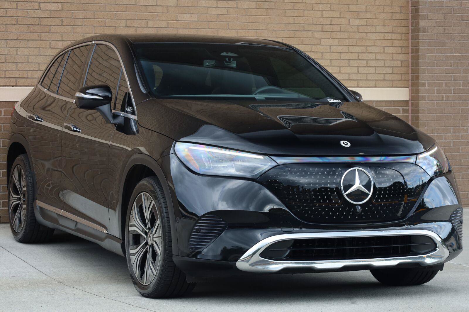 Used 2023 Mercedes-Benz EQE 350+ SUV image 6