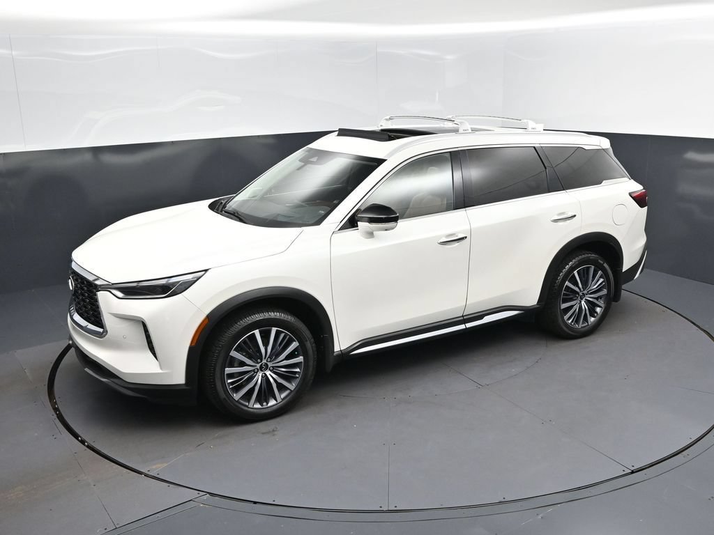 Certified 2023 INFINITI QX60 Sensory w/ Vision Package FWD image 32