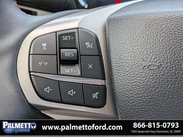 Used 2025 Ford Explorer Active RWD image 26