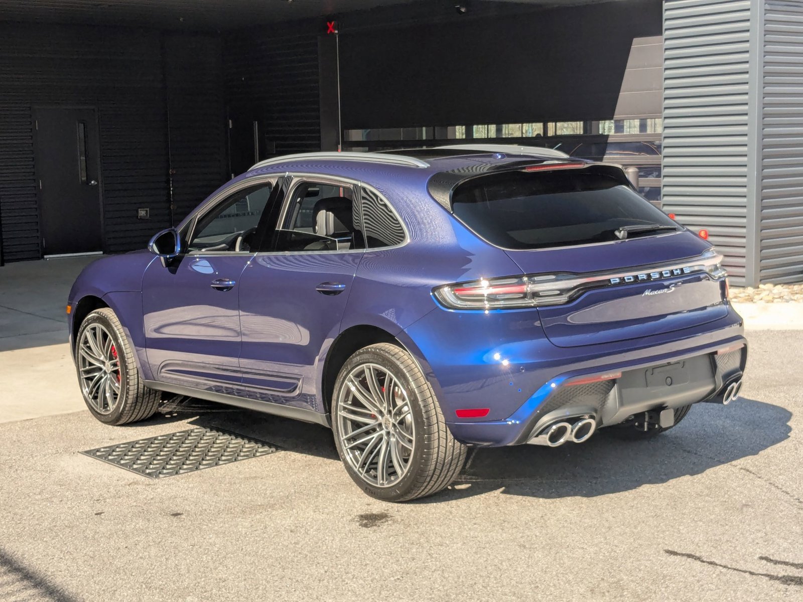 New 2026 Porsche Macan S AWD/4WD image 3