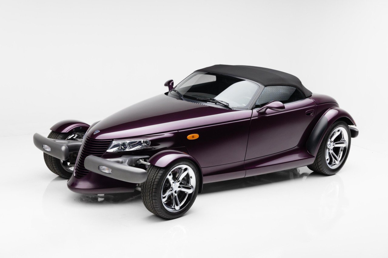Used 1999 Plymouth Prowler RWD image 17