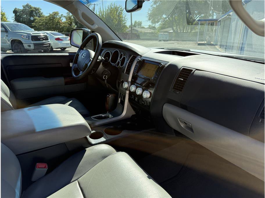 Used 2012 Toyota Tundra Limited AWD/4WD image 17