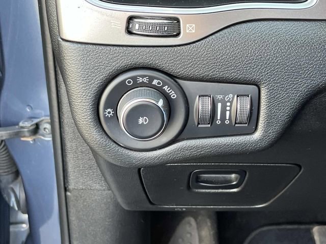 Used 2021 Jeep Cherokee Latitude Lux image 27