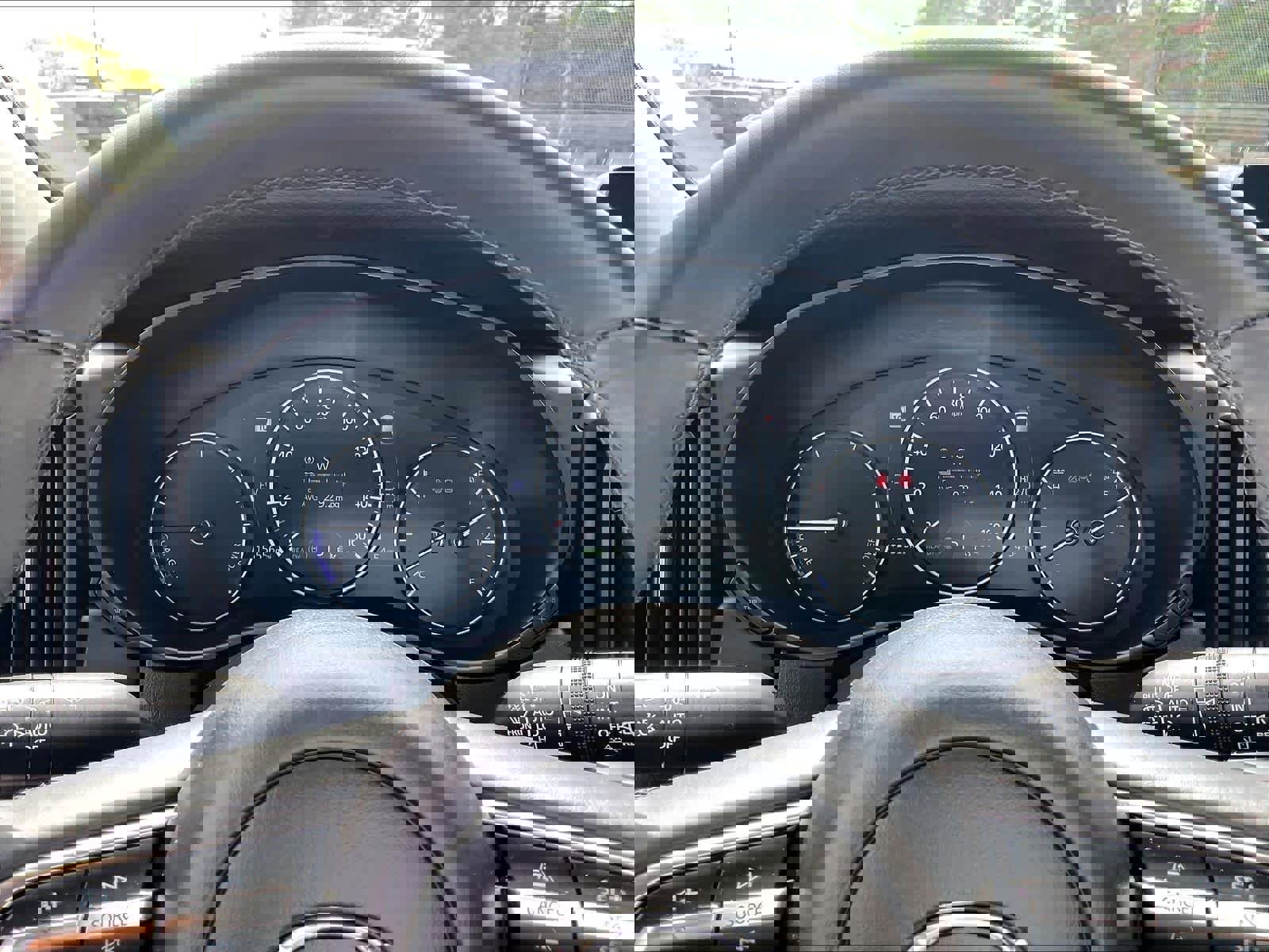 Used 2025 MAZDA CX-50 AWD 2.5 Hybrid w/ Premium Pkg image 25