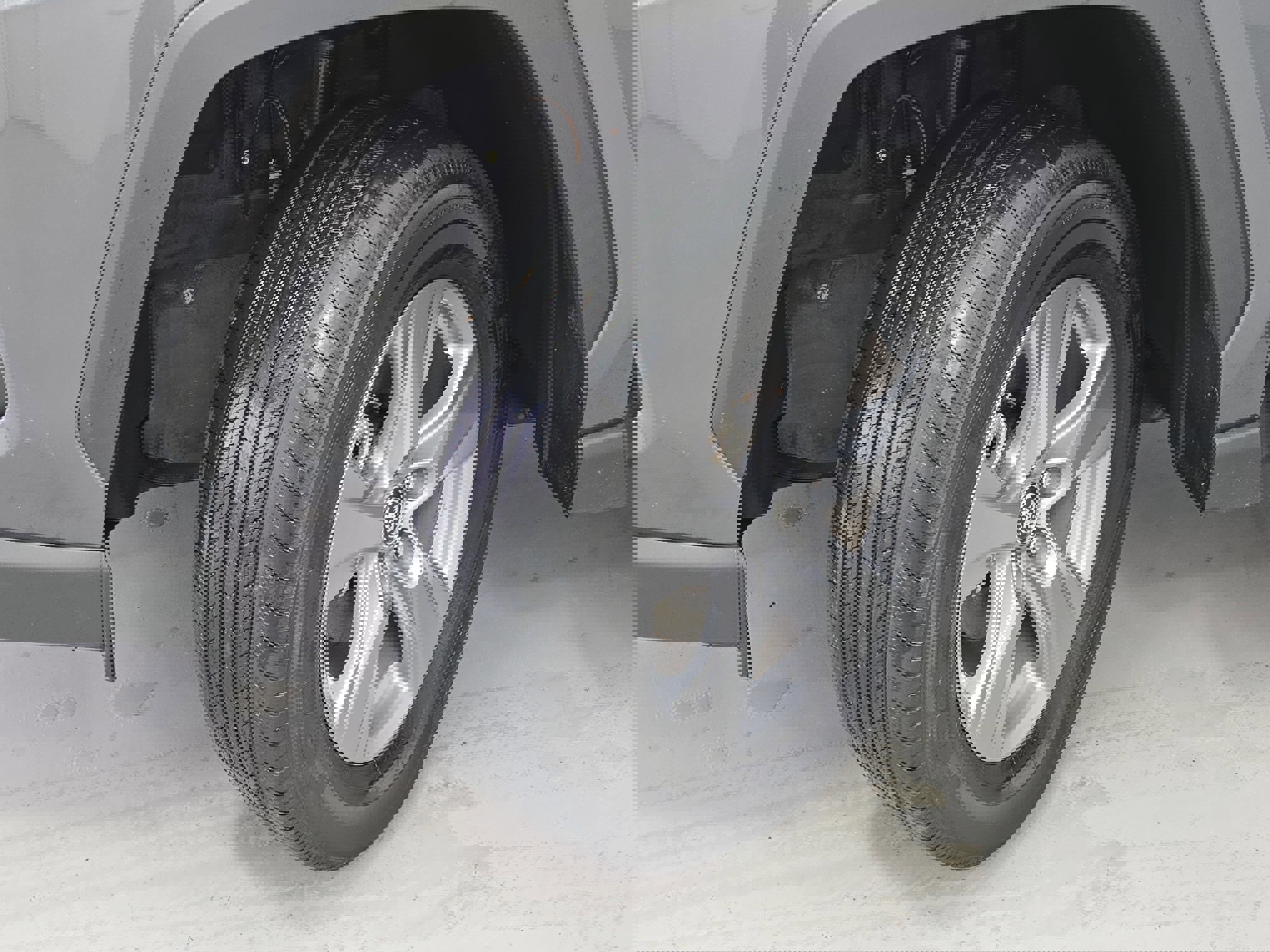 Used 2022 Toyota RAV4 XLE image 30