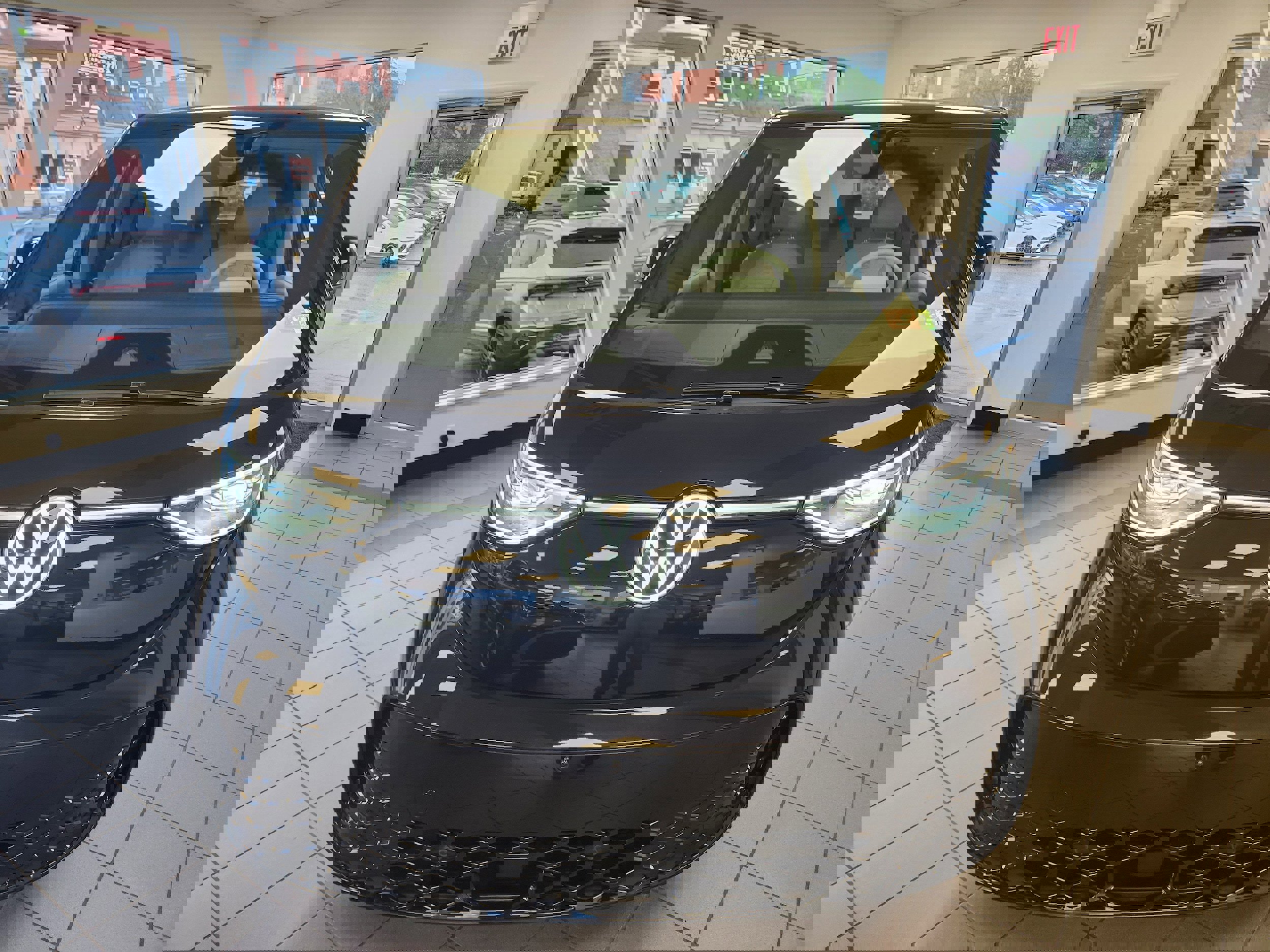 New 2025 Volkswagen ID. Buzz Pro S Plus image 6