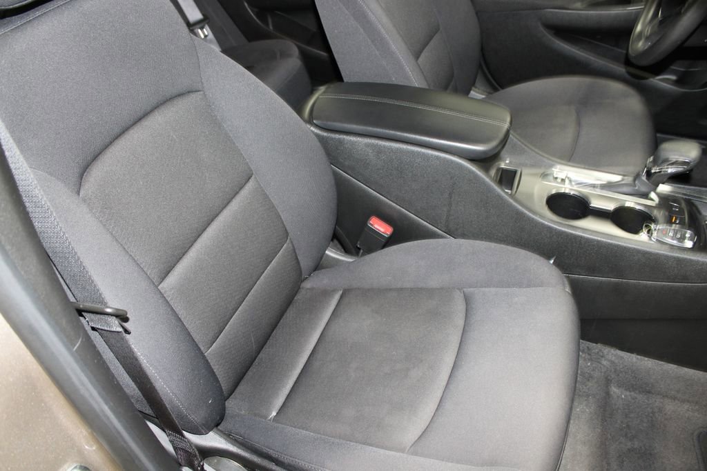 Used 2024 Chevrolet Malibu LT image 21