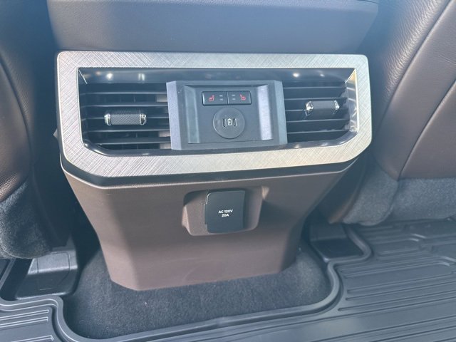 New 2025 Ford F250 King Ranch w/ Chrome Package image 24