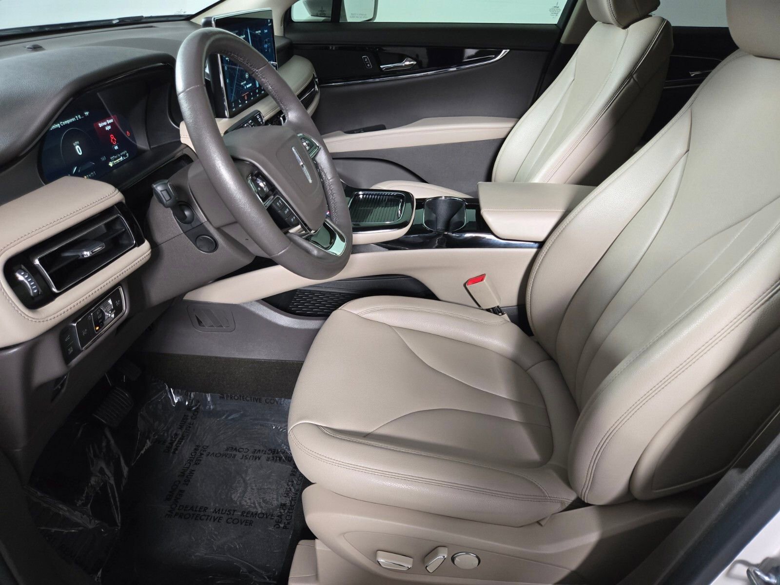 Certified 2022 Lincoln Nautilus AWD w/ Premium Package image 10