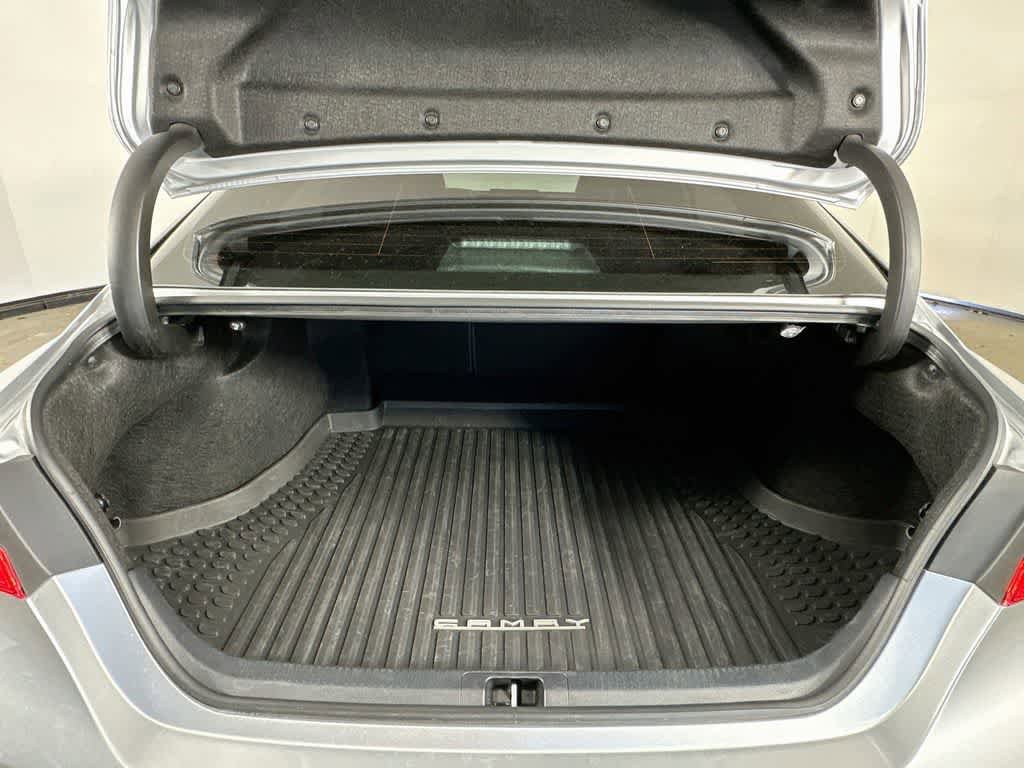 Used 2023 Toyota Camry XSE w/ Blackout Package (TMS) FWD image 21