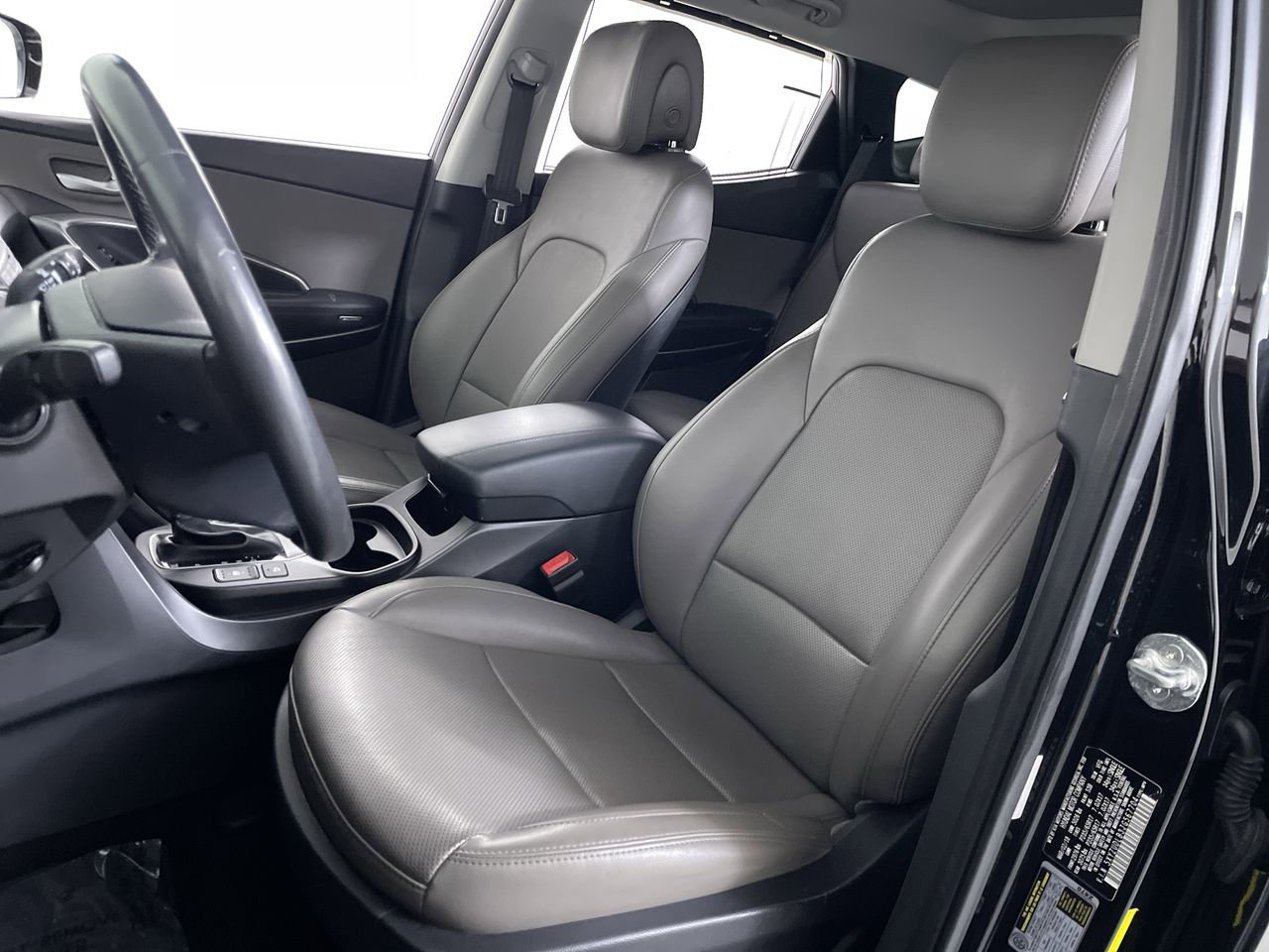 Used 2018 Hyundai Santa Fe Sport w/ 2.4L Tech Package 04 AWD/4WD image 12