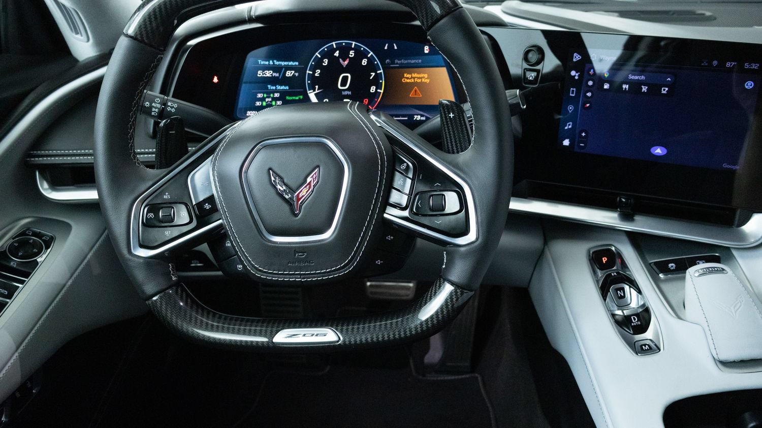 Used 2024 Chevrolet Corvette Z06 RWD image 11