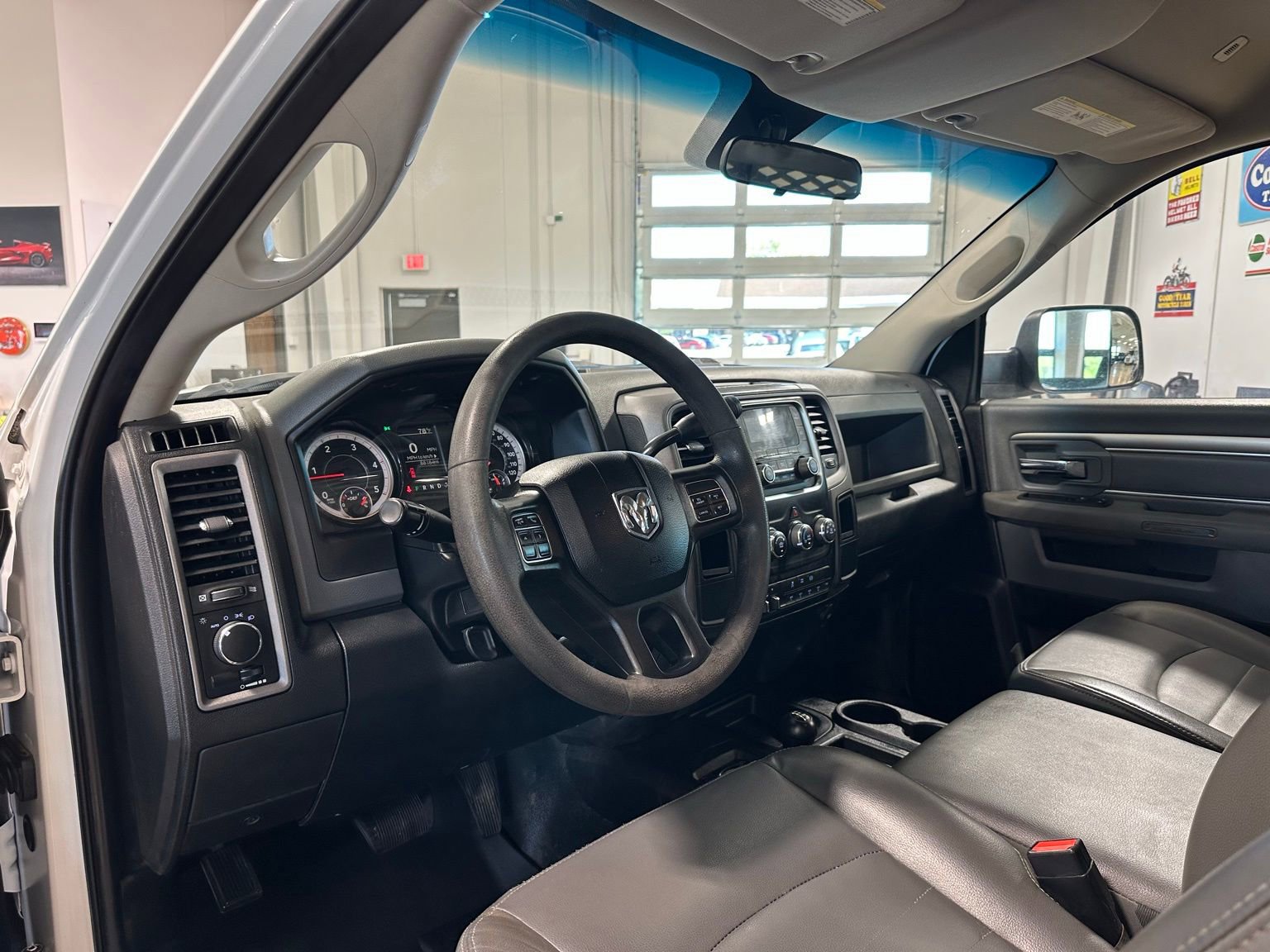 Used 2018 RAM 5500 Tradesman w/ Power Accessory Group image 13