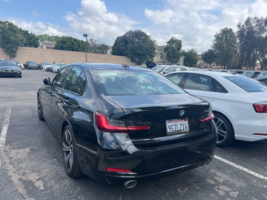 Certified 2023 BMW 330i Sedan w/ Driving Assistance Package RWD image 4