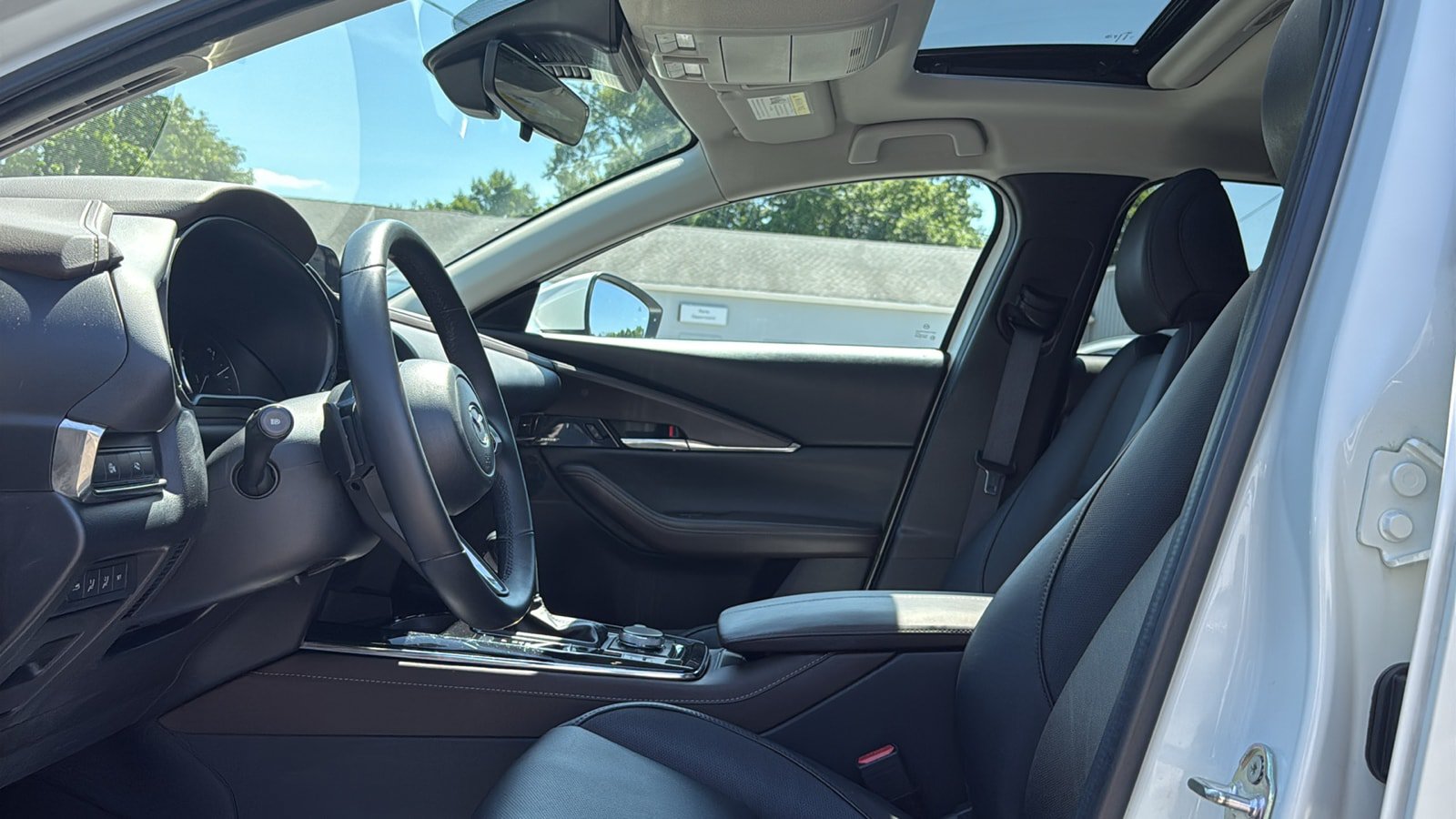 Certified 2024 MAZDA CX-30 AWD 2.5 S w/ Premium Package image 10