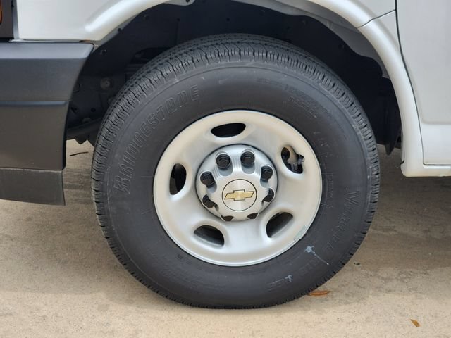New 2025 Chevrolet Express 2500 w/ Driver Convenience Package RWD image 16