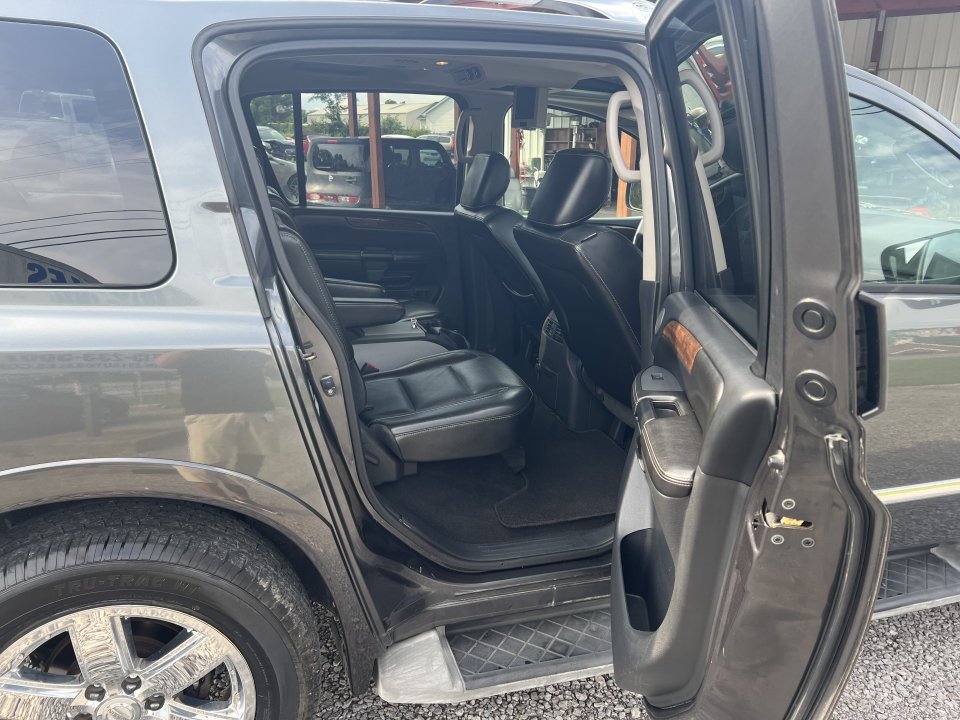 Used 2010 Nissan Armada Platinum w/ Captain Seat Pkg RWD image 20