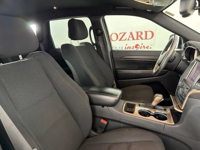 Used 2016 Jeep Grand Cherokee Laredo w/ Quick Order Package 23E RWD image 16