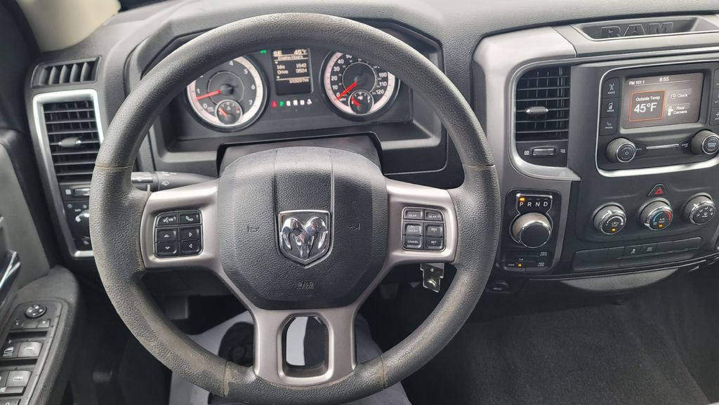 Used 2021 RAM 1500 Classic SLT AWD/4WD image 20